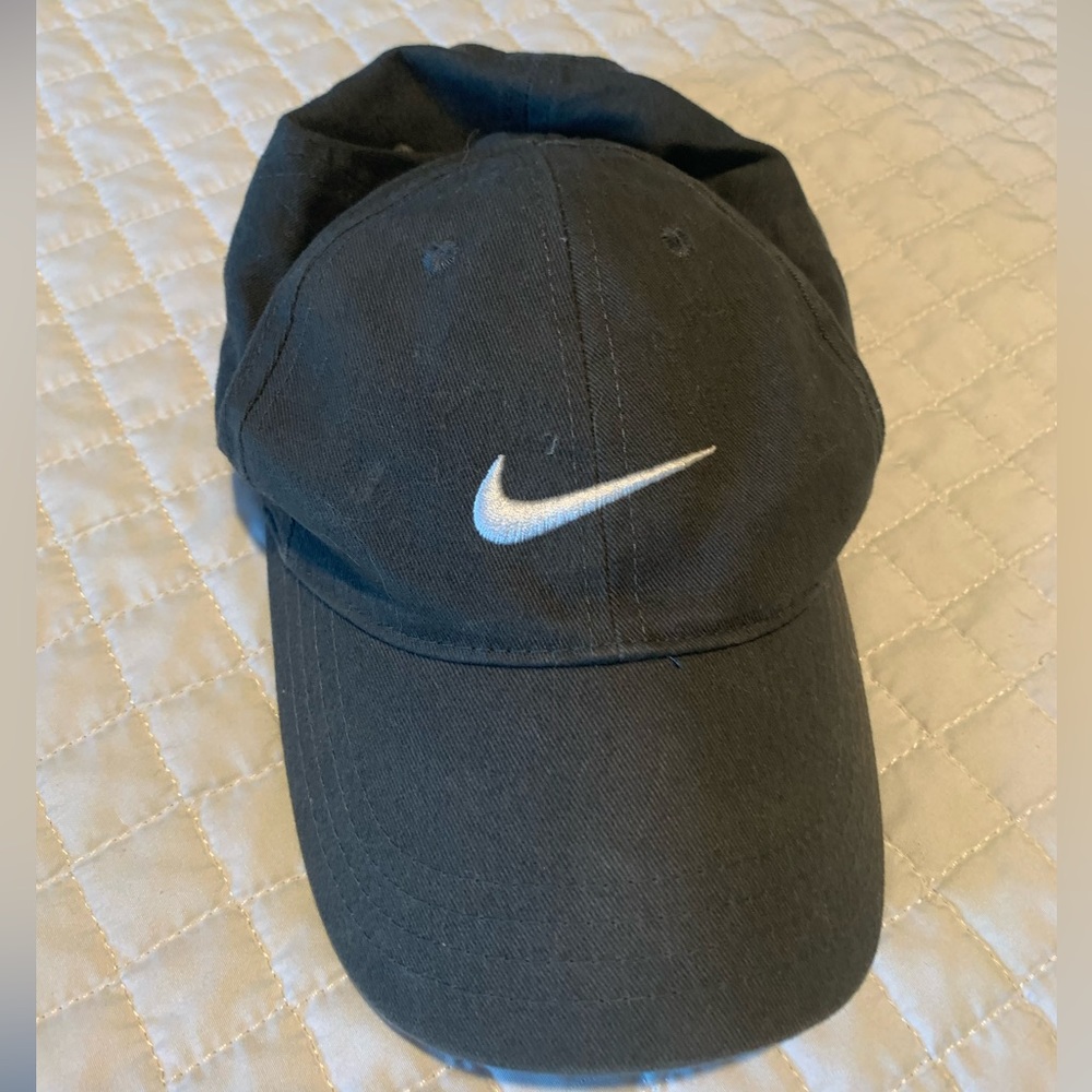 Nike hat kids